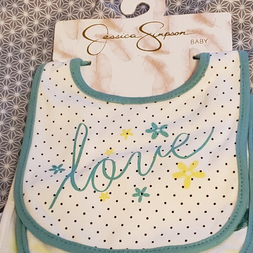 Jessica.Simpson Bibs